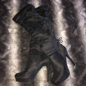 Thalia Sodi Over the knee suede boots